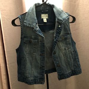 Jean vest with red back accent piece